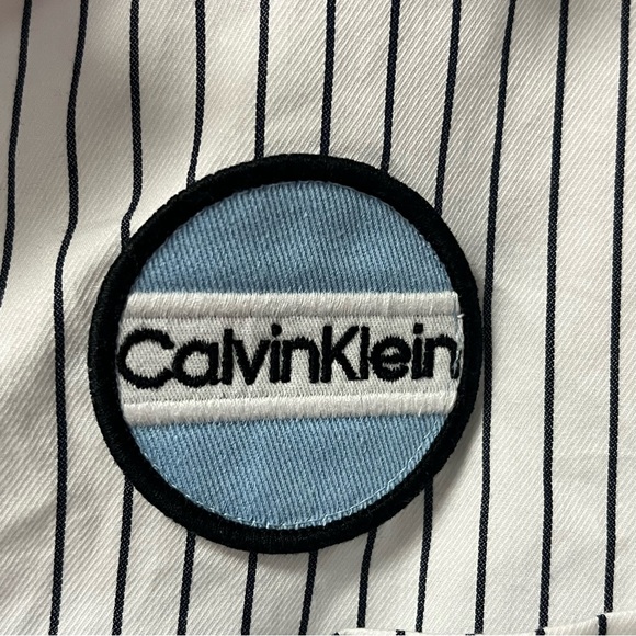 CALVIN KLEIN STRIPED BUTTON DOWN - Picture 4 of 4